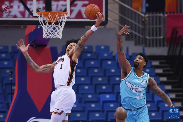 CBA常规赛：青岛崂山啤酒胜吉林长白山恩都里