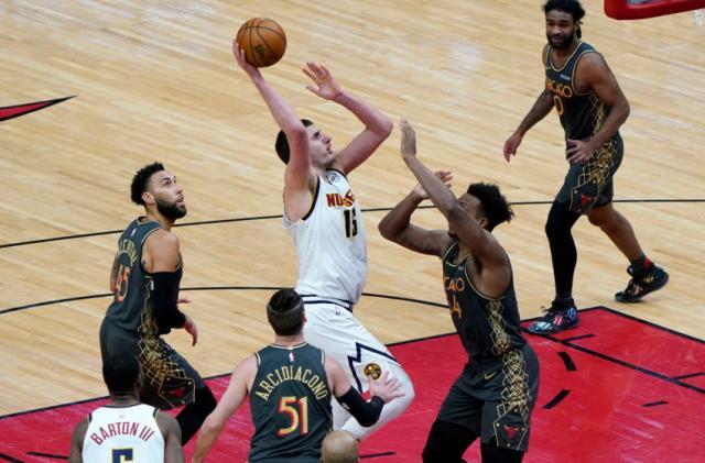 欧冠决赛安排-约基奇两大特质与邓肯相似 马龙：他就是当代石佛